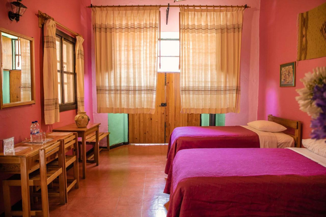 Hotel Las Golondrinas Oaxaca Экстерьер фото